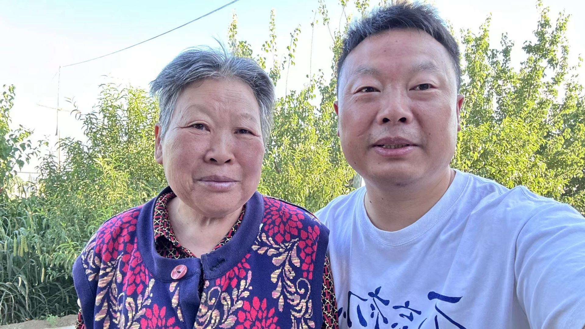 母愛如翼，共赴萬里征程？